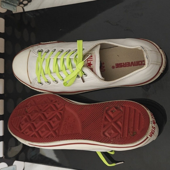 Converse ALL STARS size 10 - Picture 3 of 7